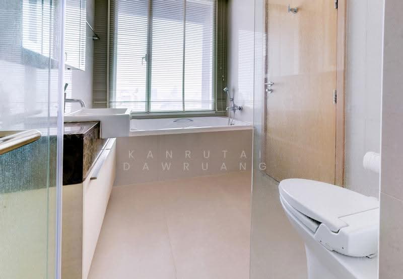 39 by Sansiri, Bangkok, 11 Sukhumvit Road, Khlong Tan Nua, Watthana, Bangkok, 2 Bedrooms, 81 sqm, Condo For Rent, by Kanrutai Dawruang, 500518174 - DDproperty.com