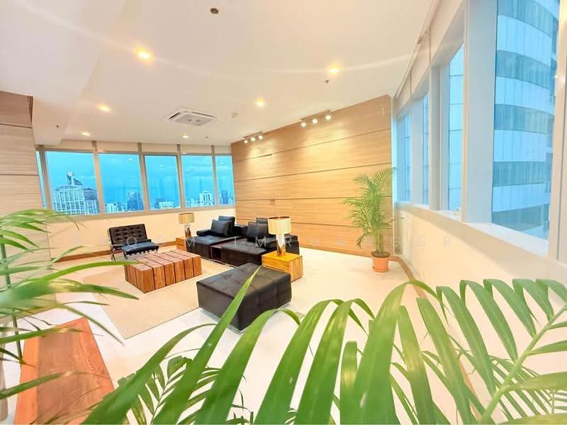 Millennium Residence, Bangkok, Sukhumvit Road, Khlong Toei, Bangkok, 3 Bedrooms, 260 sqm, Condo For Rent, by Phoom Imruangsri, 500518185 - DDproperty.com