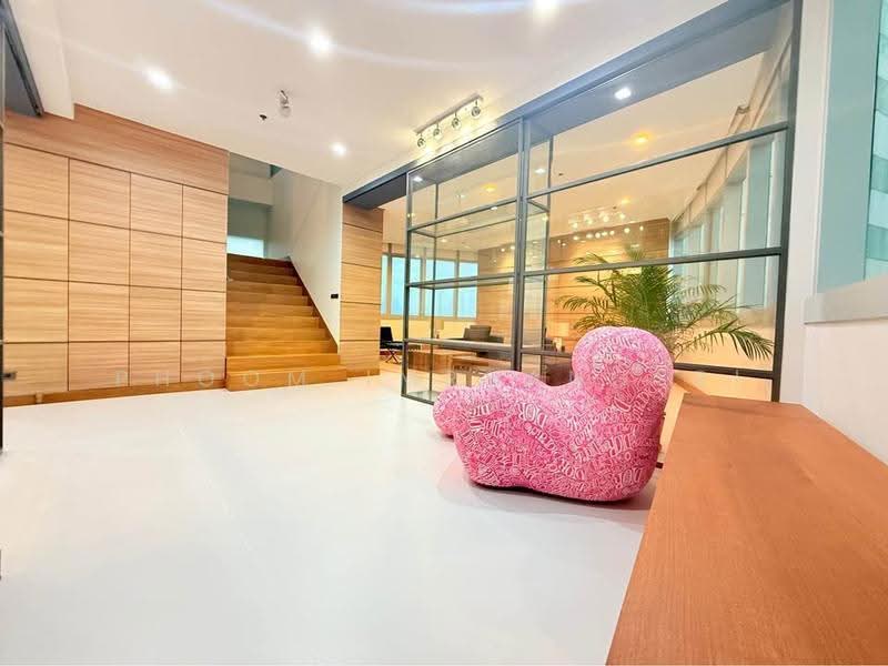 Millennium Residence, Bangkok, Sukhumvit Road, Khlong Toei, Bangkok, 3 Bedrooms, 260 sqm, Condo For Rent, by Phoom Imruangsri, 500518185 - DDproperty.com