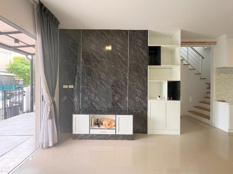Pruksa Ville 105/1 Ramintra-Phayasuren, Bangkok, Bang Chun, Khlong Sam Wa, Bangkok, 3 Bedrooms, 120 sqm, Townhouse For Sale, by Punpapa Rassamee, 500518209 - DDproperty.com