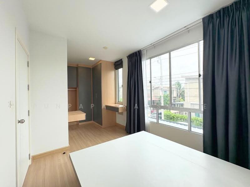 Pruksa Ville 105/1 Ramintra-Phayasuren, Bangkok, Bang Chun, Khlong Sam Wa, Bangkok, 3 Bedrooms, 120 sqm, Townhouse For Sale, by Punpapa Rassamee, 500518209 - DDproperty.com