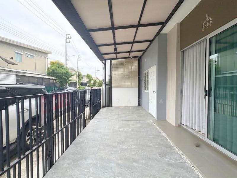 Pruksa Ville 105/1 Ramintra-Phayasuren, Bangkok, Bang Chun, Khlong Sam Wa, Bangkok, 3 Bedrooms, 120 sqm, Townhouse For Sale, by Punpapa Rassamee, 500518209 - DDproperty.com