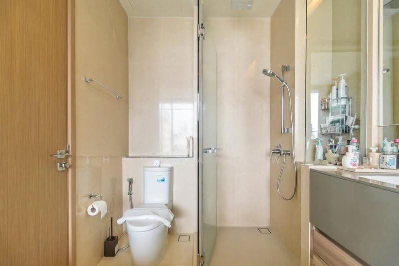 The Esse Asoke, Bangkok, 333 Soi Sukhumvit 21, Sukhumvit Road, Khlongtoei Nua, Watthana, Bangkok, 1 Bedroom, 47 sqm, Condo For Sale, by Kanin Thangpanyawa, 500518210 - DDproperty.com