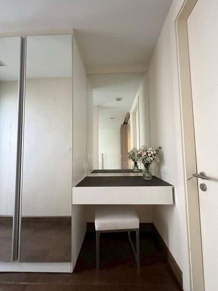 LIV@5 Condominium, Bangkok, 12 Soi Sukumvit 5, Khlongtoei Nua, Watthana, Bangkok, 1 Bedroom, 39 sqm, Condo For Rent, by Phoom Imruangsri, 500518233 - DDproperty.com
