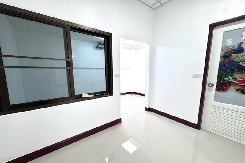Yoo Charoen พหลโยธิน 40, กรุงเทพ, ถนนพหลโยธิน, เสนานิคม, จตุจักร, กรุงเทพ, 110 ตร.ม., ทาวน์เฮ้าส์ ขาย, โดย คุณปิ่น, 500518257 - DDproperty.com