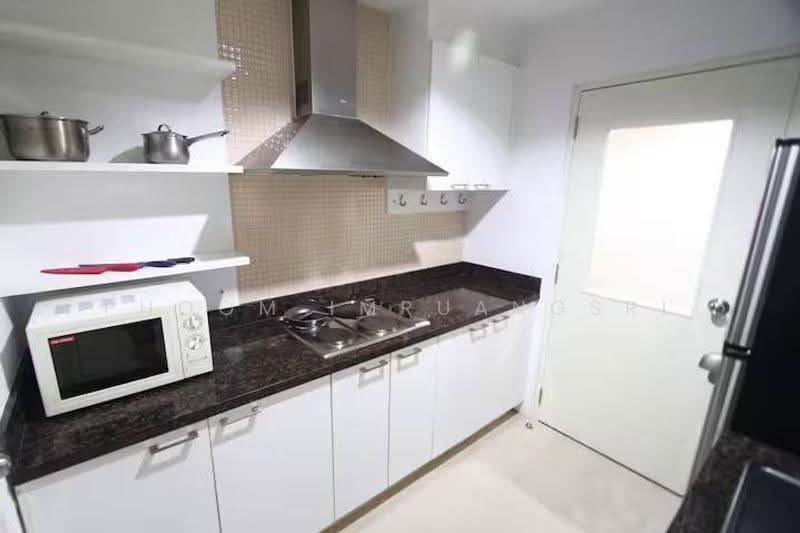 Baan Siri 24, Bangkok, 39 Sukhumvit 24 Alley, Khong Tan, Khlong Toei, Bangkok, 2 Bedrooms, 98 sqm, Condo For Rent, by Phoom Imruangsri, 500518343 - DDproperty.com