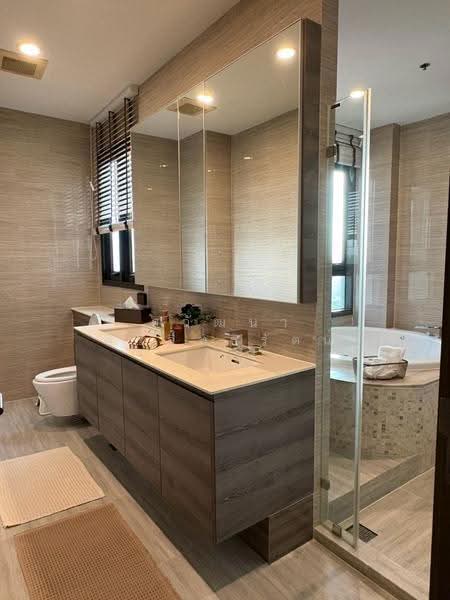Whizdom Essence, Bangkok, 5 Piyabutr 1 Alley, Bang Chak, Phra Khanong, Bangkok, 3 Bedrooms, 202 sqm, Condo For Rent, by สุวัฒนา สิริอิทธิรัตน์, 500518352 - DDproperty.com