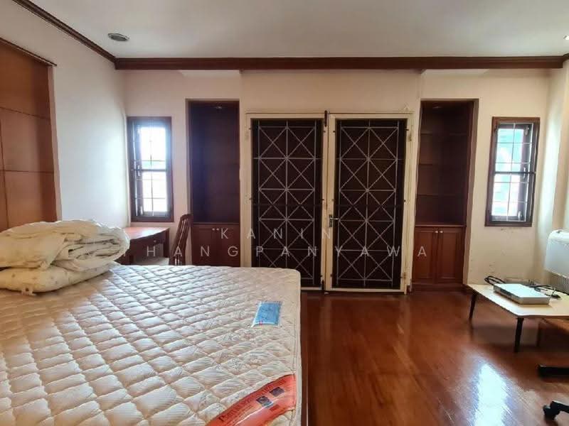 3-BR Townhouse, Bangkok, Arun Amarin, Bangkok Noi, Bangkok, 3 Bedrooms, 280 sqm, Townhouse For Sale, by Kanin Thangpanyawa, 500518376 - DDproperty.com