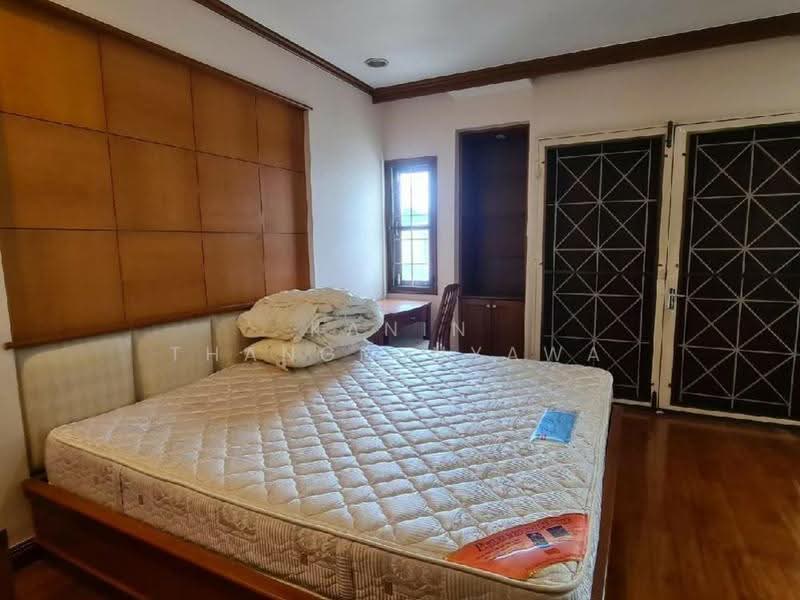3-BR Townhouse, Bangkok, Arun Amarin, Bangkok Noi, Bangkok, 3 Bedrooms, 280 sqm, Townhouse For Sale, by Kanin Thangpanyawa, 500518376 - DDproperty.com