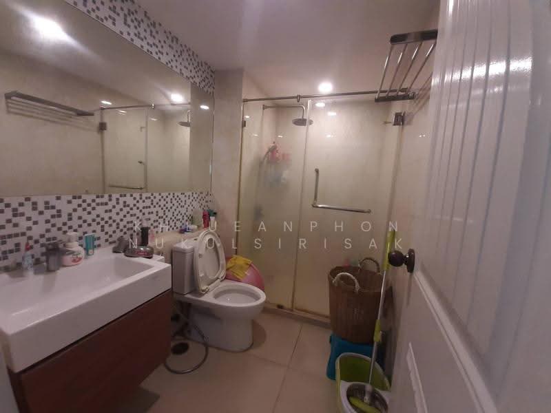 The Prague Condominium, Bangkok, 419 Damrong Rak Rd, Khlong Maha Nak, Pom Prap Sattru Phai, Bangkok, 2 Bedrooms, 62 sqm, Condo For Sale, by Khlueanphon Nukulsirisak, 500518424 - DDproperty.com