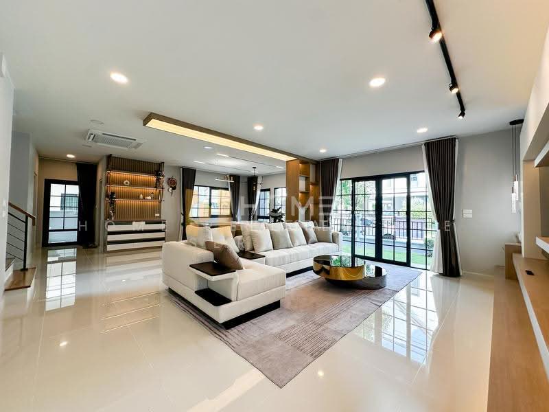 Centro Bangna Phase 2, Samut Prakan, Bang Kaeo, Bang Plee, Samut Prakan, 4 Bedrooms, 300 sqm, Single Detached House For Sale, by HOME Real Estate Service, 500518436 - DDproperty.com