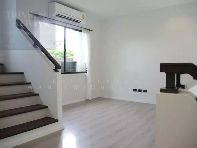 Baan Klang Muang Ratchayothin, Bangkok, 464 Phahonyothin Alley, Sena Nikhom, Chatuchak, Bangkok, 3 Bedrooms, 263 sqm, Townhouse For Sale, by Nitchakarn Wanitwichakornkit, 500518465 - DDproperty.com