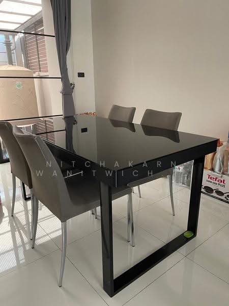 Baan Klang Muang Ratchayothin, Bangkok, 464 Phahonyothin Alley, Sena Nikhom, Chatuchak, Bangkok, 3 Bedrooms, 263 sqm, Townhouse For Sale, by Nitchakarn Wanitwichakornkit, 500518465 - DDproperty.com