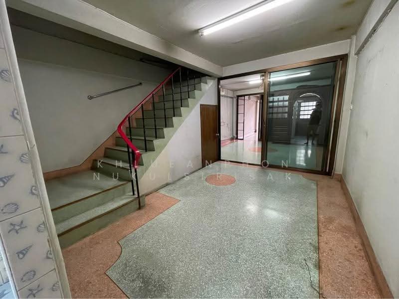 4-BR Townhouse, Bangkok, Bang Waek, Phasi Charoen, Bangkok, 4 Bedrooms, 304 sqm, Townhouse For Sale, by Khlueanphon Nukulsirisak, 500518478 - DDproperty.com