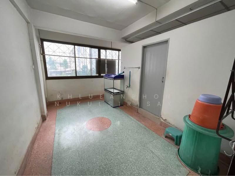 4-BR Townhouse, Bangkok, Bang Waek, Phasi Charoen, Bangkok, 4 Bedrooms, 304 sqm, Townhouse For Sale, by Khlueanphon Nukulsirisak, 500518478 - DDproperty.com