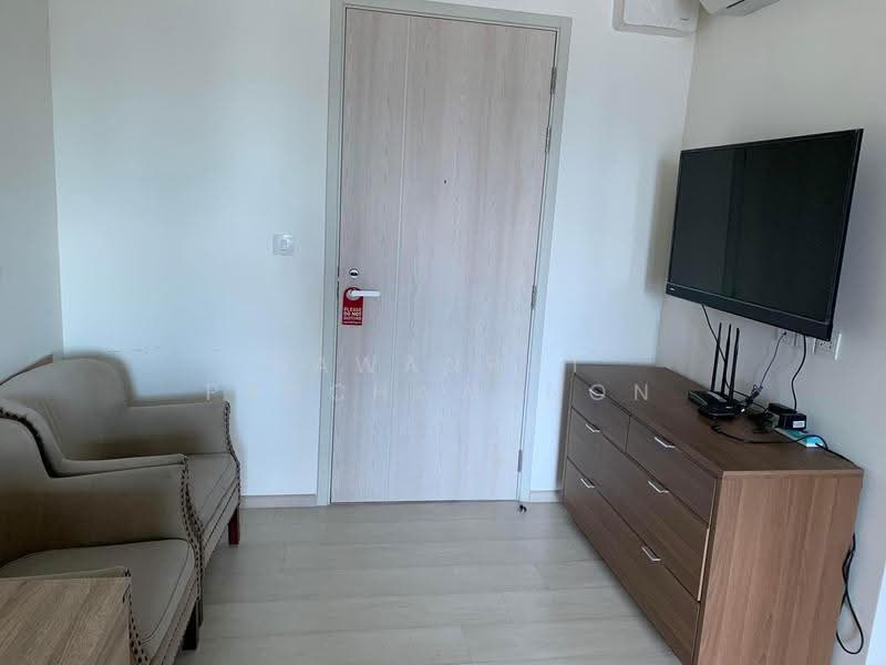Life Asoke, Bangkok, Asoke-Dindang Road, Bang Kapi, Huai Khwang, Bangkok, 1 Bedroom, 35 sqm, Condo For Rent, by Pawanrat Panchawanon, 500518524 - DDproperty.com
