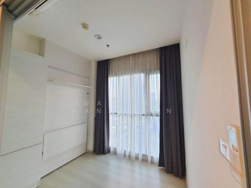 Life Ratchadapisek, Bangkok, 279 Ratchadapisaek Road, Huai Khwang, Bangkok, 2 Bedrooms, 46 sqm, Condo For Rent, by Wanwisa Wannasarn, 500518542 - DDproperty.com