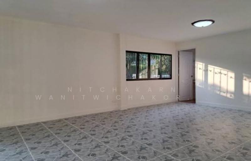 บ้าน 5-ห้องนอน, กรุงเทพ, ดอกไม้, ประเวศ, กรุงเทพ, 300 ตร.ม., บ้านเดี่ยว ให้เช่า, โดย Nitchakarn Wanitwichakornkit, 500518547 - DDproperty.com