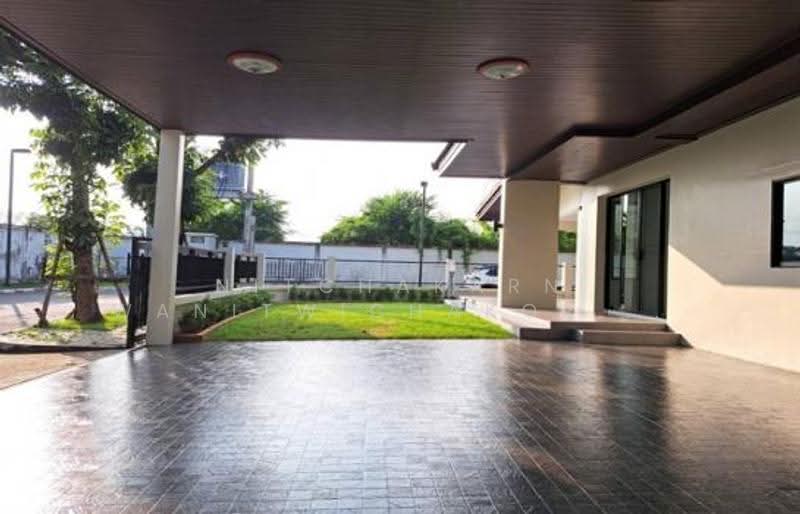 5-BR House, Bangkok, Dok Mai, Prawet, Bangkok, 5 Bedrooms, 300 sqm, Single Detached House For Rent, by Nitchakarn Wanitwichakornkit, 500518547 - DDproperty.com