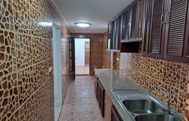 5-BR House, Bangkok, Dok Mai, Prawet, Bangkok, 5 Bedrooms, 300 sqm, Single Detached House For Rent, by Nitchakarn Wanitwichakornkit, 500518547 - DDproperty.com