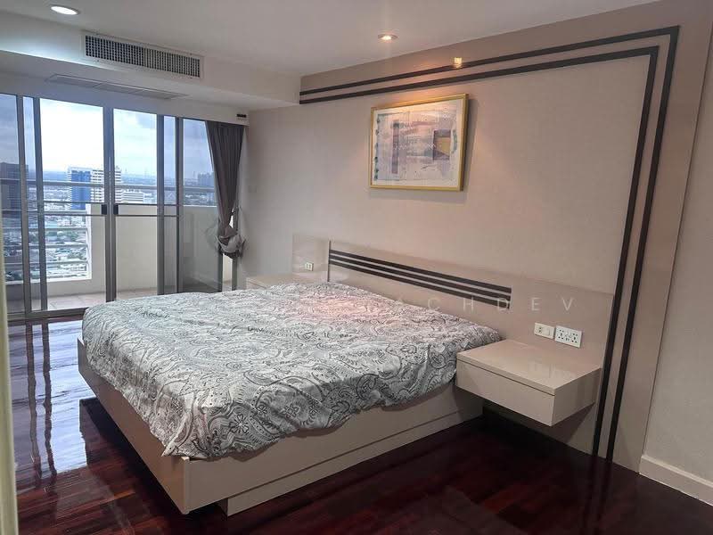 The Waterford Diamond Tower Sukhumvit, Bangkok, 758/18 Soi Sukhumvit 30/1, Sukhumvit Road, Khlong Toei, Bangkok, 3 Bedrooms, 147 sqm, Condo For Rent, by Sunitra Sachdev, 500518602 - DDproperty.com