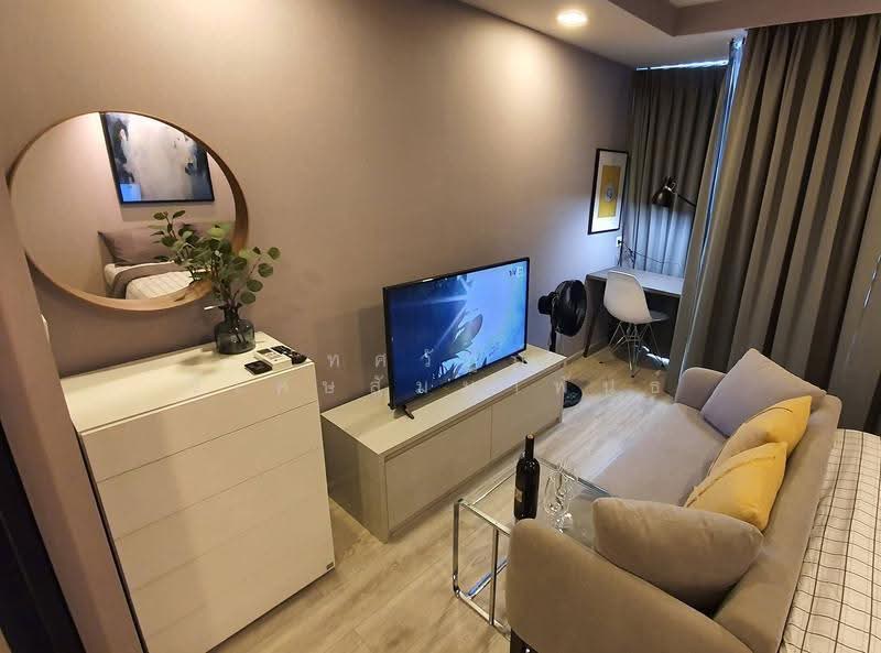 Maestro 14 Siam-Ratchathewi, Bangkok, Soi Phaya Nak, Thanon Phetchaburi, Ratchathewi, Bangkok, 1 Bedroom, 30 sqm, Condo For Rent, by ทศวัฏฏ์ วิเศษสัมมาพันธ์, 500518612 - DDproperty.com