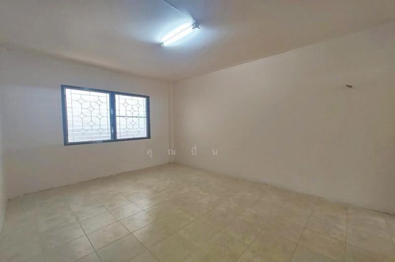 ซอยลาดพร้าว 110, Bangkok, ถนนลาดพร้าว, Phlapphla, Wang Thonglang, Bangkok, 4 Bedrooms, 200 sqm, Single Detached House For Sale, by คุณปิ่น, 500518613 - DDproperty.com