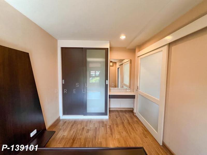 Baan Navatara Condominium, Bangkok, 900 Soi Prasert Manutak 33, Kaset - Nawamin Road, Nuan Chan, Bueng Kum, Bangkok, 1 Bedroom, 33 sqm, Condo For Sale, by Susira Preuksawun, 500518626 - DDproperty.com
