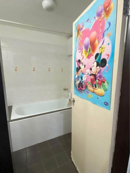 ทาวน์เฮ้าส์ 5-ห้องนอน, กรุงเทพ, ตลาดบางเขน, หลักสี่, กรุงเทพ, 377 ตร.ม., ทาวน์เฮ้าส์ ขาย, โดย Nitchakarn Wanitwichakornkit, 500518641 - DDproperty.com