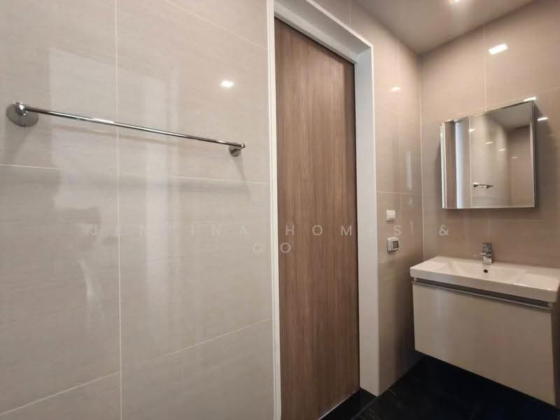 Park Origin Phrom Phong (Park 24), Bangkok, 68 Soi Sukhumvit 24, Khong Tan, Khlong Toei, Bangkok, 2 Bedrooms, 56 sqm, Condo For Rent, by Jentina Homes & Co, 500518675 - DDproperty.com