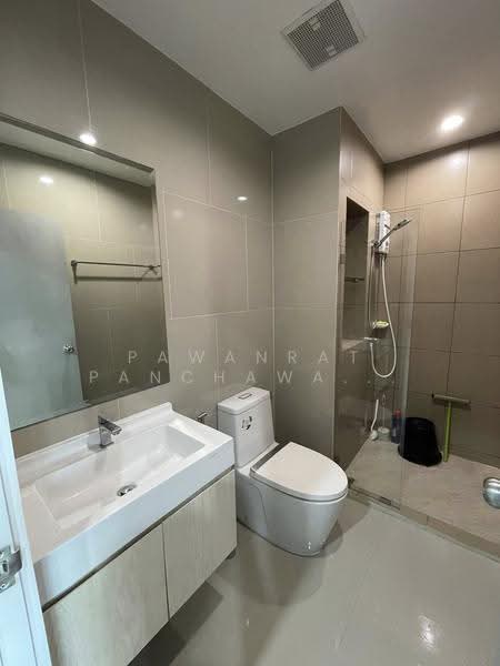 Rich Park @ Triple Station, Bangkok, 591 Srinakarin Road, Suan Luang, Bangkok, 1 Bedroom, 29 sqm, Condo For Rent, by Pawanrat Panchawanon, 500518686 - DDproperty.com