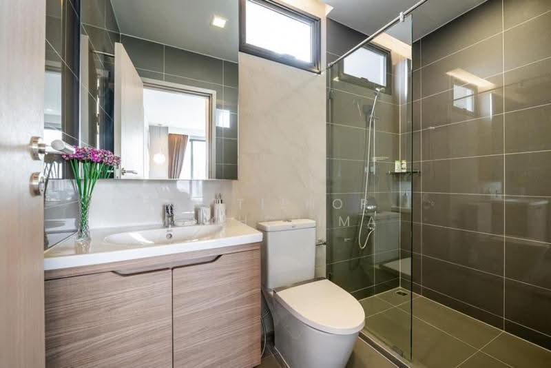 M Thonglor 10, Bangkok, 9 Soi Ekkamai 12, Ekkamai Road, Khlong Tan Nua, Watthana, Bangkok, 2 Bedrooms, 58 sqm, Condo For Rent, by Kittiphop Machchima, 500518727 - DDproperty.com