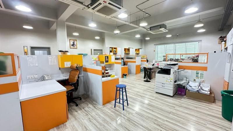 ขายโรงงานพร้อมที่ดิน เนื้อที่รวม 2 ไร่ ซอยจตุโชติ 4 ถนนจตุโชติ, กรุงเทพ, ออเงิน, สายไหม, กรุงเทพ, 3,522 ตร.ม., โกดัง-โรงงาน ขาย, โดย ERA Thailand, 500518744 - DDproperty.com