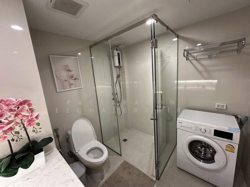 Silom Suite, Bangkok, Soi Sathorn 12, Sathorn Road, Silom, Bang Rak, Bangkok, 3 Bedrooms, 114 sqm, Condo For Rent, by Pattarapon Preechalertpiriya, 500518767 - DDproperty.com
