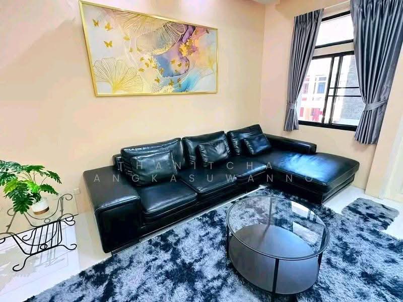 ทาวน์โฮม CHicha Castle สุขุมวิท31 เขตวัฒนา, Bangkok, Khlong Tan Nua, Watthana, Bangkok, 4 Bedrooms, 350 sqm, Townhouse For Rent, by Thanitcha Kangkasuwanno, 500518776 - DDproperty.com