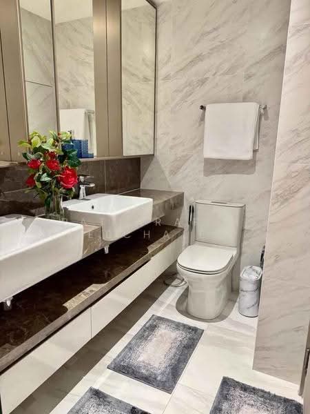 Fynn Asoke, Bangkok, 28 Sukhumvit 10 Alley, Khlong Toei, Bangkok, 2 Bedrooms, 62 sqm, Condo For Rent, by Pattarapon Preechalertpiriya, 500518779 - DDproperty.com