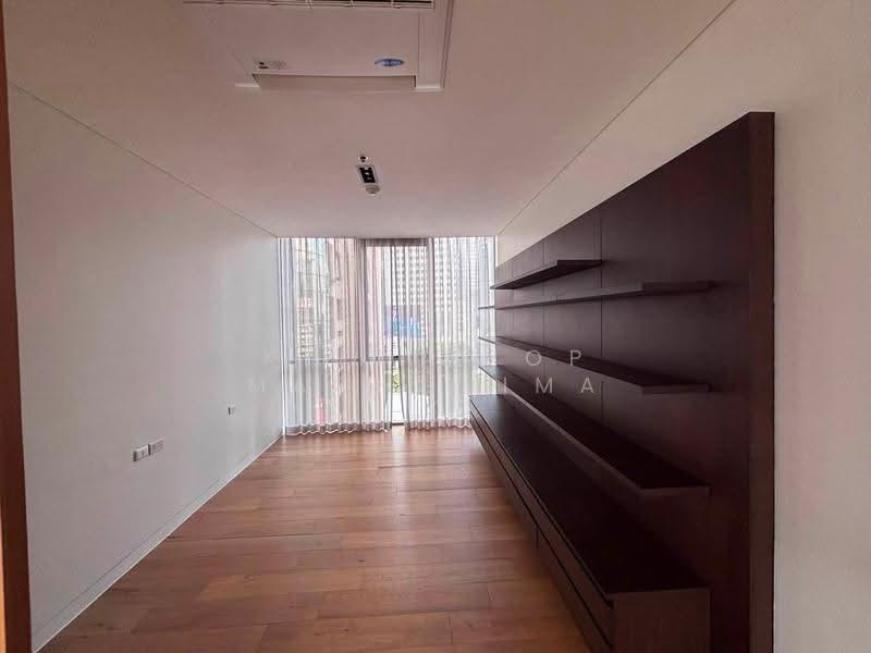 Domus 16, Bangkok, 19 Soi Sukhumvit 16, Khlong Toei, Bangkok, 3 Bedrooms, 167 sqm, Condo For Rent, by Kittiphop Machchima, 500518787 - DDproperty.com