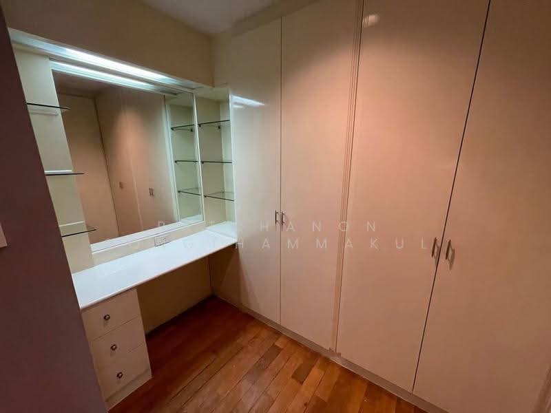 Supalai Place Sukhumvit 39, Bangkok, 175-179 Soi Sukhumvit 39 Sukhumvit Road, Khlong Tan Nua, Watthana, Bangkok, 2 Bedrooms, 142 sqm, Condo For Sale, by Ratchanon Songthammakul, 500518804 - DDproperty.com