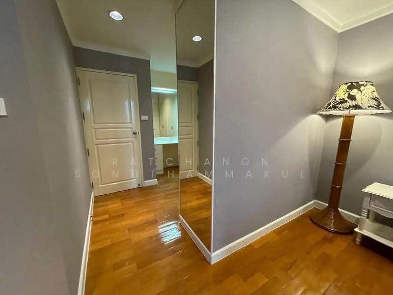 Supalai Place Sukhumvit 39, Bangkok, 175-179 Soi Sukhumvit 39 Sukhumvit Road, Khlong Tan Nua, Watthana, Bangkok, 2 Bedrooms, 142 sqm, Condo For Sale, by Ratchanon Songthammakul, 500518804 - DDproperty.com