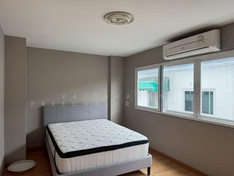 undefined, Bangkok, Si Khan, Don Mueang, Bangkok, 4 Bedrooms, 190 sqm, Townhouse For Sale, by Pattarapon Preechalertpiriya, 500518834 - DDproperty.com