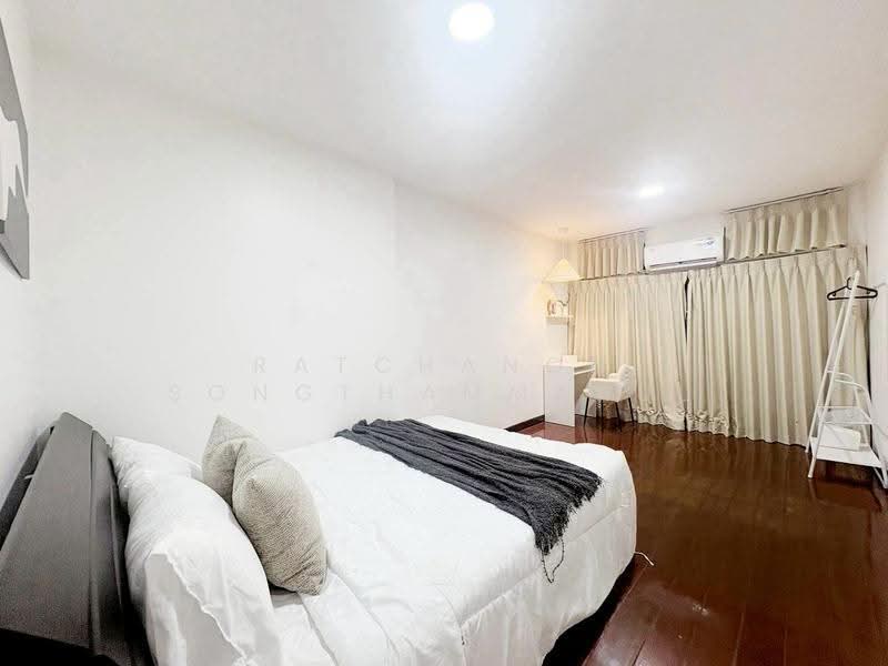 บ้าน 6-ห้องนอน, กรุงเทพ, สามเสนนอก, ห้วยขวาง, กรุงเทพ, 250 ตร.ม., บ้านเดี่ยว ให้เช่า, โดย Ratchanon Songthammakul, 500518861 - DDproperty.com