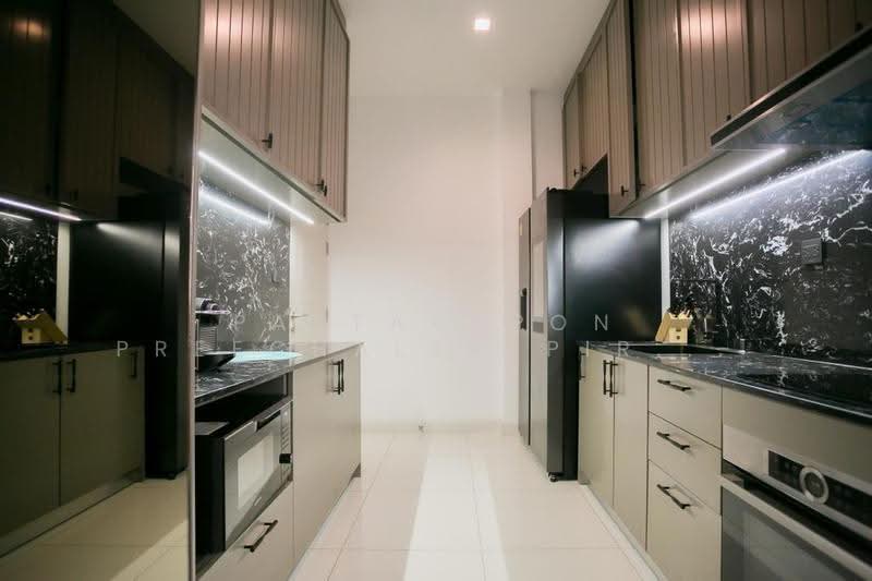 The Gentry Ekamai-Ladprao, Bangkok, 90 Soi Ladprao 94, Phlapphla, Wang Thonglang, Bangkok, 3 Bedrooms, 380 sqm, Single Detached House For Rent, by Pattarapon Preechalertpiriya, 500518876 - DDproperty.com