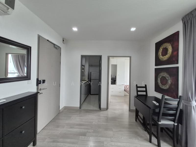IDEO MOBI Sukhumvit 81, Bangkok, 2097 Sukhumvit Road, Bang Chak, Phra Khanong, Bangkok, 2 Bedrooms, 43 sqm, Condo For Rent, by Sukanya Rose, 500518879 - DDproperty.com