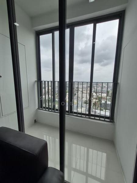 IDEO MOBI Sukhumvit 81, Bangkok, 2097 Sukhumvit Road, Bang Chak, Phra Khanong, Bangkok, 2 Bedrooms, 43 sqm, Condo For Rent, by Sukanya Rose, 500518879 - DDproperty.com