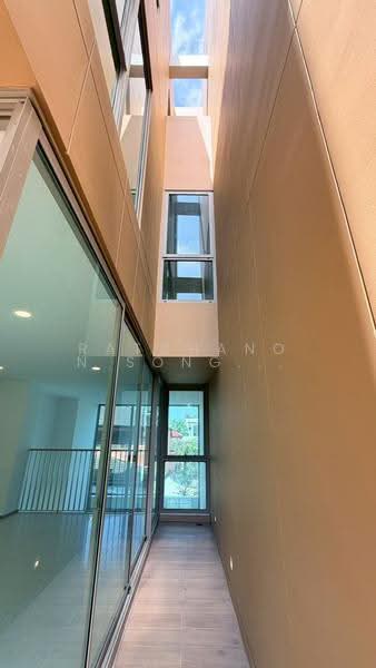 Mayfield Pinklao, Bangkok, 276 Soi 6, Bang Bamru, Bang Phlat, Bangkok, 3 Bedrooms, 290 sqm, Townhouse For Sale, by Ratchanon Songthammakul, 500518897 - DDproperty.com