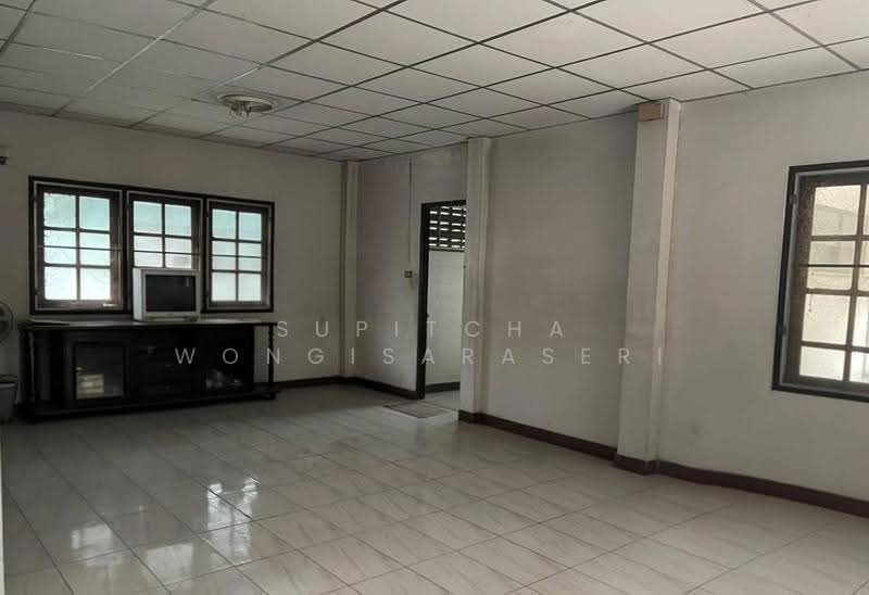 บ้าน 3-ห้องนอน, กรุงเทพ, หนองบอน, ประเวศ, กรุงเทพ, 240 ตร.ม., บ้านเดี่ยว ขาย, โดย Supitcha Wongisaraseri, 500518934 - DDproperty.com
