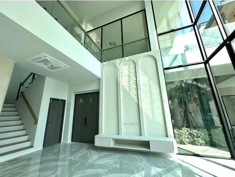 The Master Ekkamai-Ramintra, Bangkok, Soi Ramintra 39, Tha Rang, Bang Khen, Bangkok, 5 Bedrooms, 700 sqm, Single Detached House For Sale, by Vinai Wattana, 500518941 - DDproperty.com