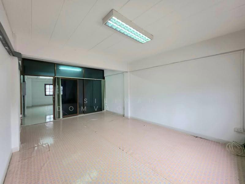 หงส์ประยูร, Nonthaburi, บางกรวย-ไทรน้อย, Bang Rak Pattana, Bang Bua Thong, Nonthaburi, , 200 sqm, Shophouse For Sale, by Siriwan Udomvachaphun, 500518980 - DDproperty.com