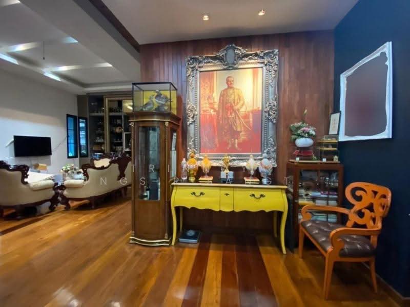 6-BR House, Bangkok, Khlong Chaokhun Sing, Wang Thonglang, Bangkok, 6 Bedrooms, 280 sqm, Single Detached House For Sale, by Trinnaya Dungsirisangthong, 500518989 - DDproperty.com