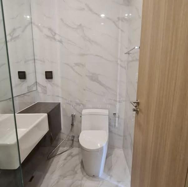 Noble BE19 Sukhumvit, Bangkok, 89 Sukhumvit 19 Alley, Khlong Tan Nua, Watthana, Bangkok, 1 Bedroom, 35 sqm, Condo For Rent, by Thachaya Buanong, 500518992 - DDproperty.com
